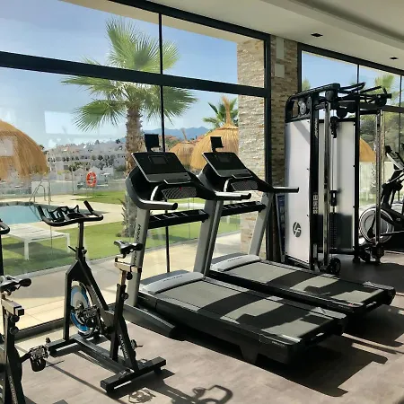 Lejlighed Modern In Front Of Cabopino Golf Marbella