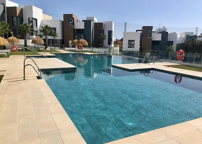 Appartamento Modern In Front Of Cabopino Golf